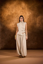 Load image into Gallery viewer, The Aaira Set Beige