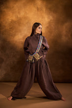 Load image into Gallery viewer, The Aaira Set Deep Brown